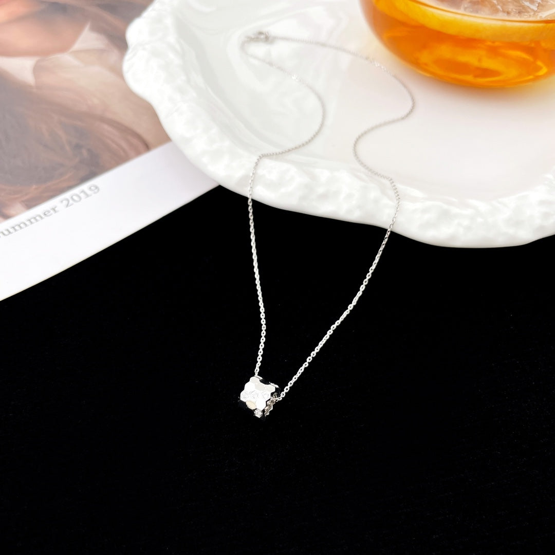 [Perla Lux]BEE MINI PEDANT DIAMOND NECKLACE