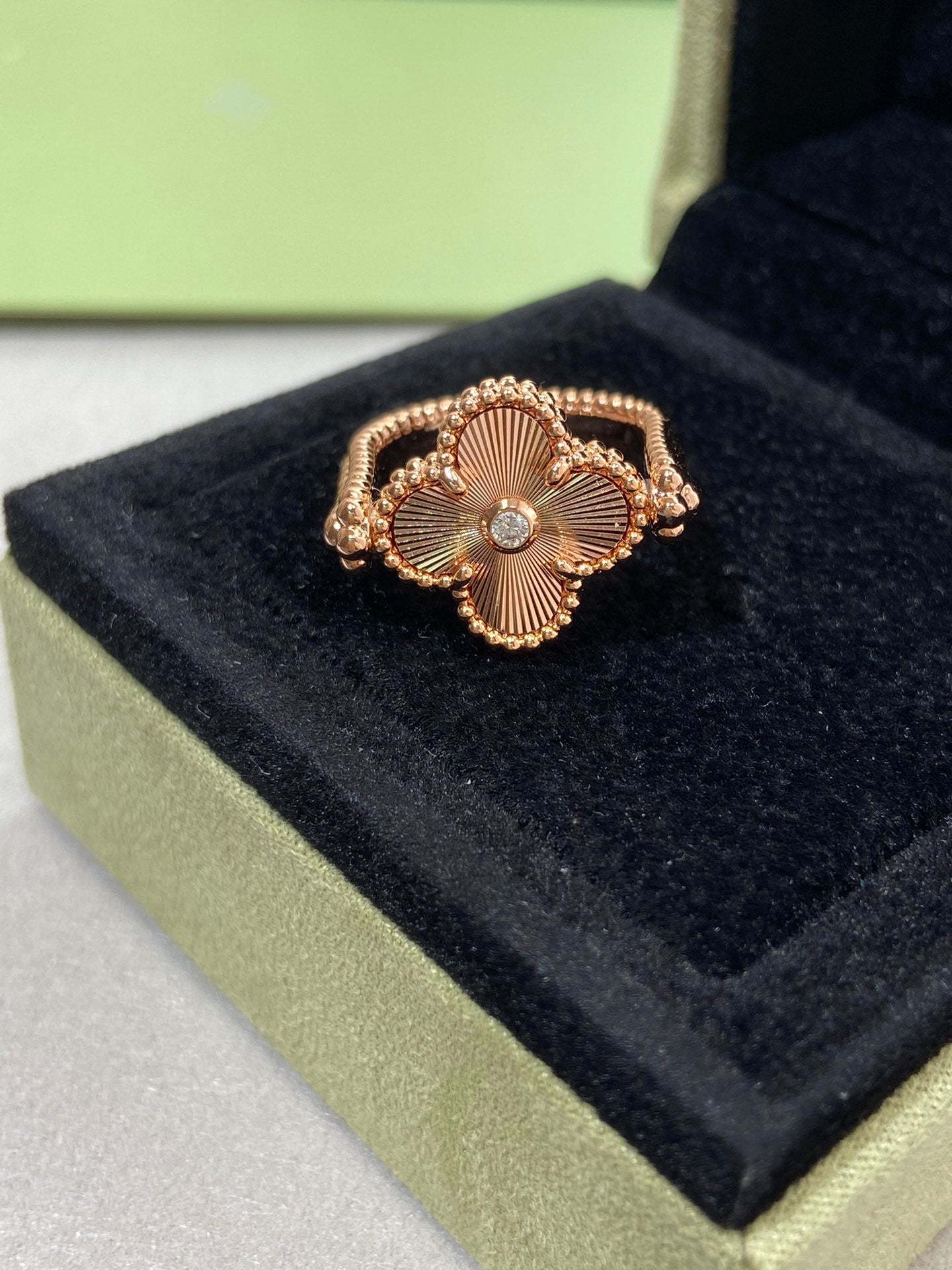 [Perla Lux]CLOVER RIVERSIBLE ROSE GOLD RING
