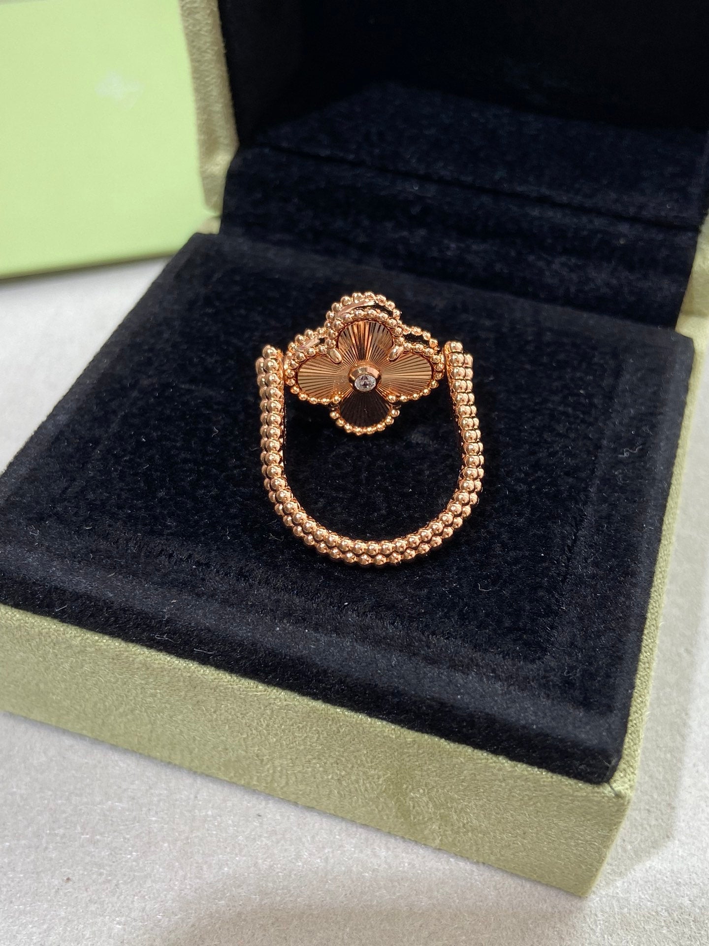 [Perla Lux]CLOVER RIVERSIBLE ROSE GOLD RING