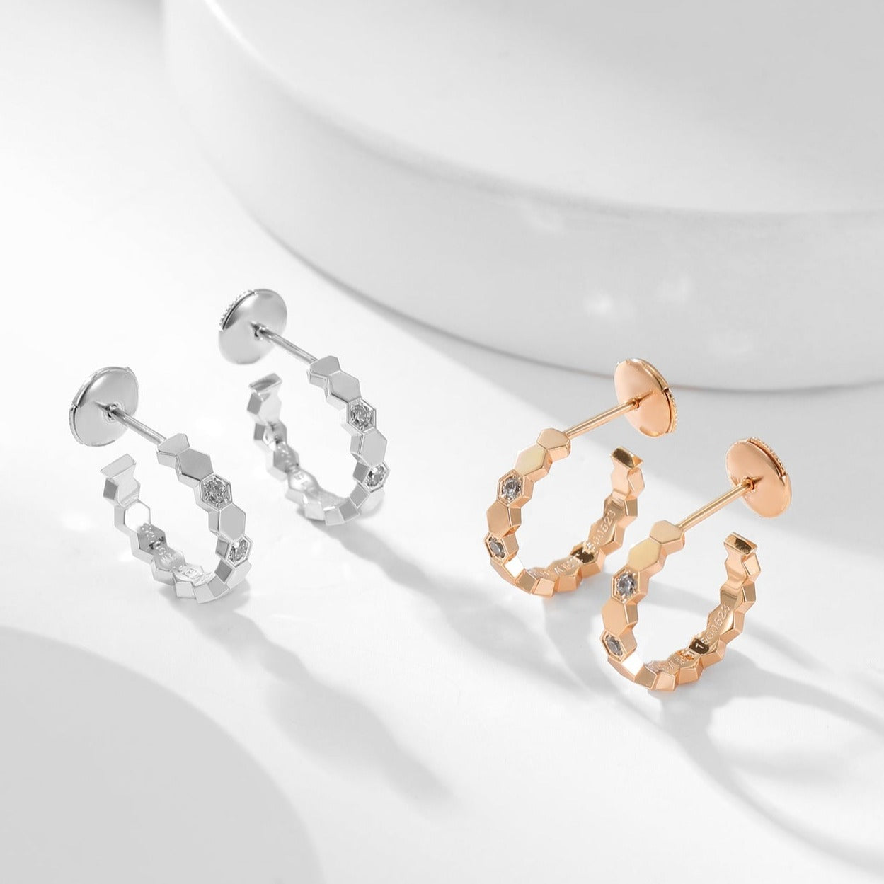 [Perla Lux]BEE LOVE DIAMOND HOOP EARRINGS