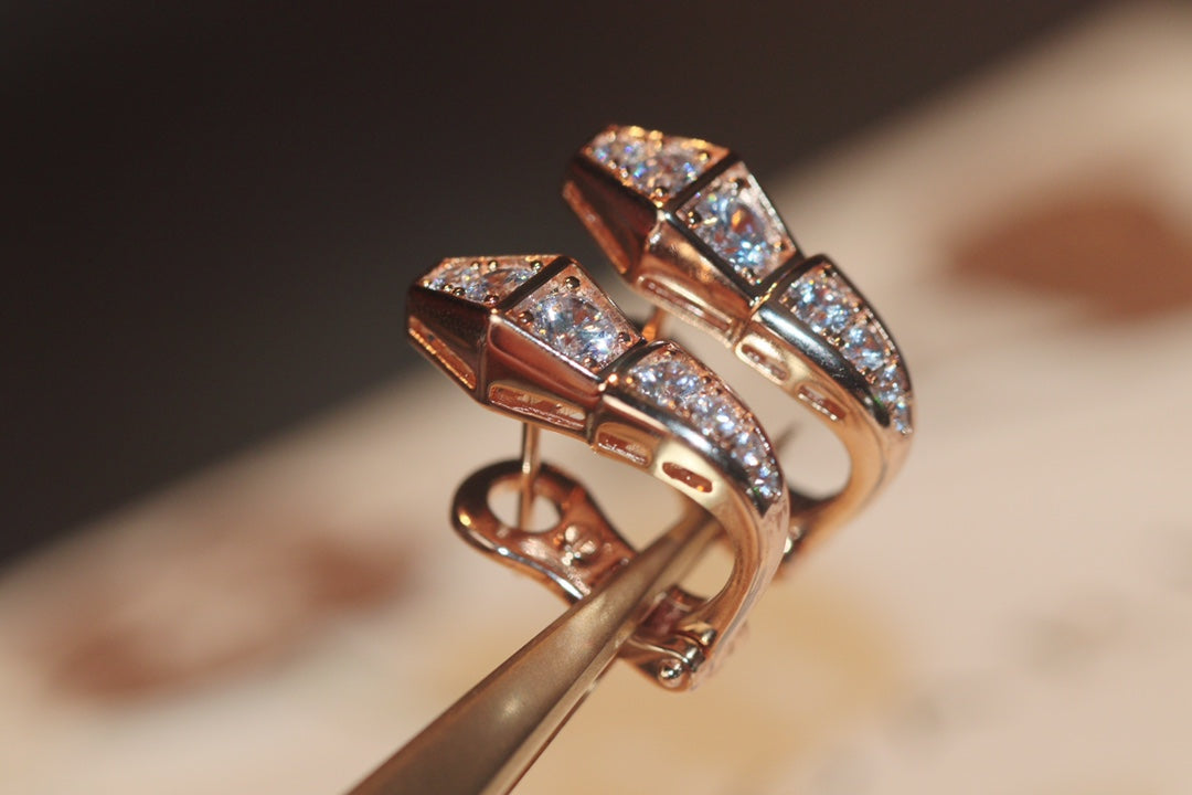 [Perla Lux]SERPENT PINK GOLD DIAMOND EARRINGS