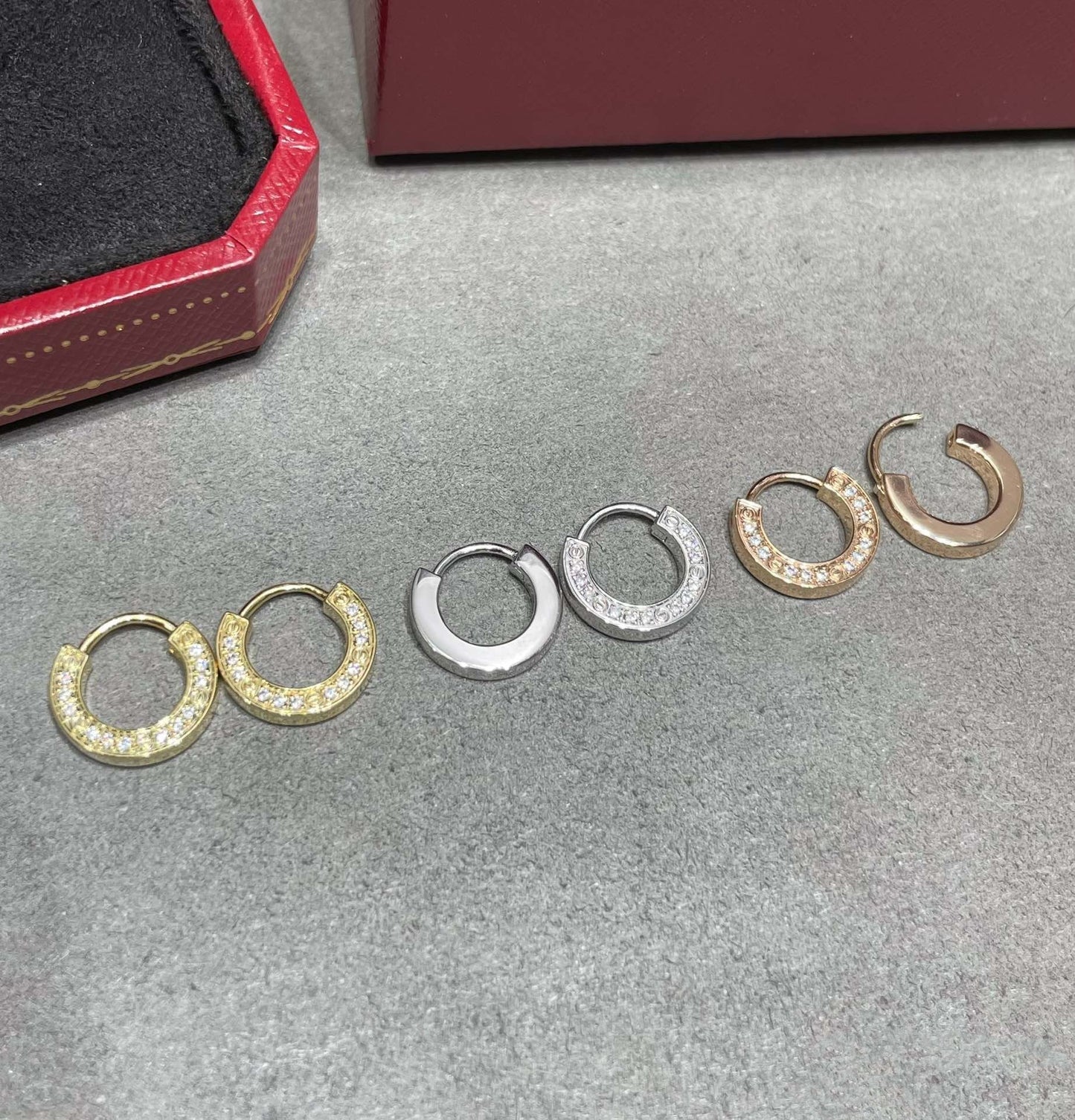 [Perla Lux]LOVE DIAMOND EARRINGS
