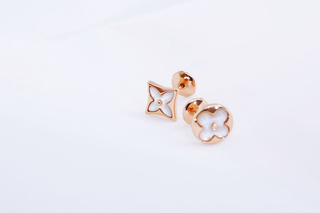 [Perla Lux]STAR AND SUN PINK GOLD MOP STUD EARRINGS