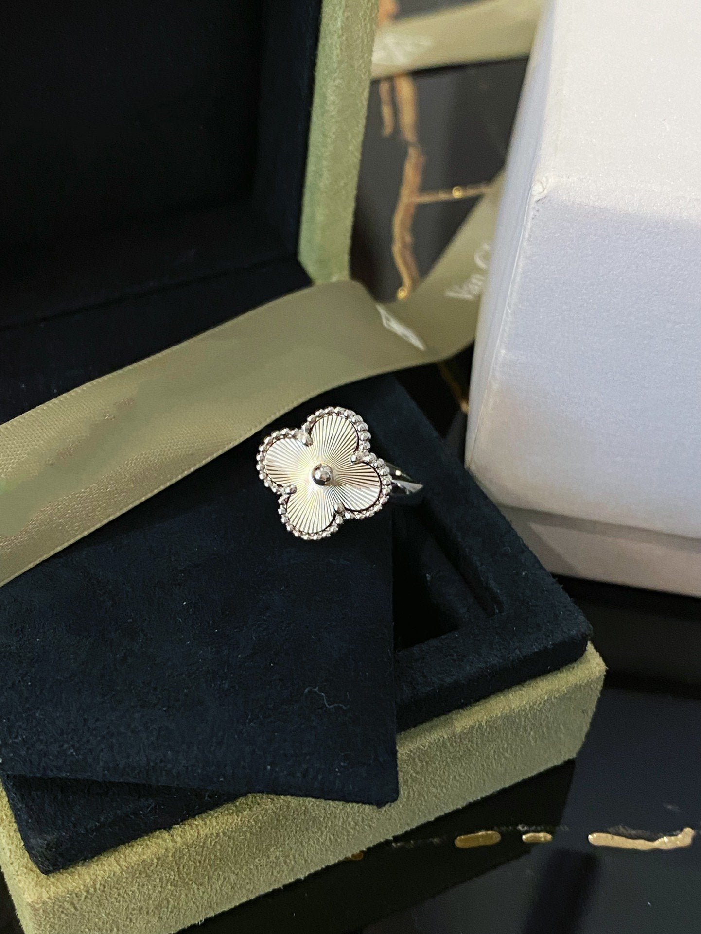 [Perla Lux]CLOVER SILVER RING