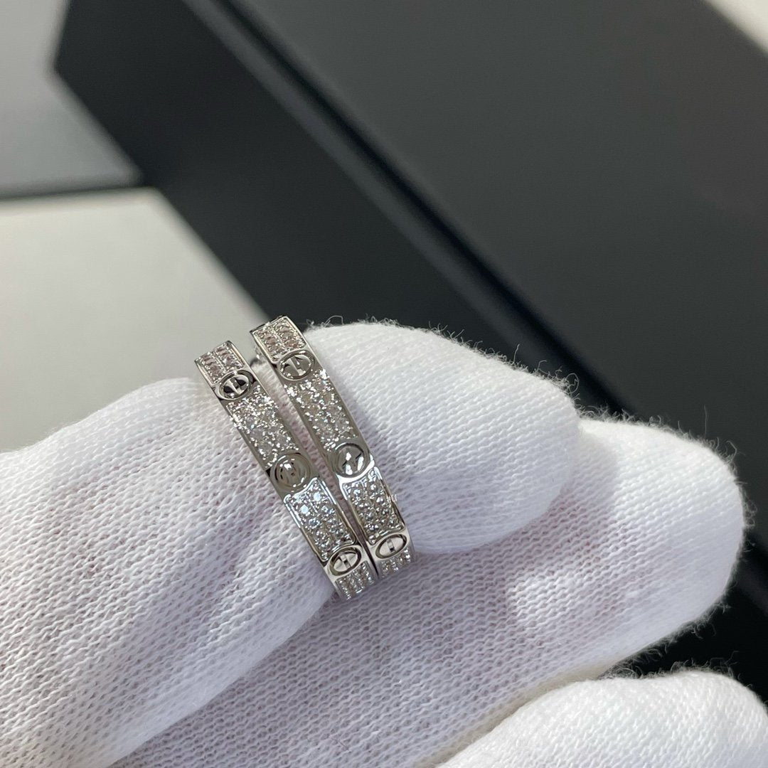[Perla Lux]LOVE DIAMOND SILVER HOOP EARRINGS