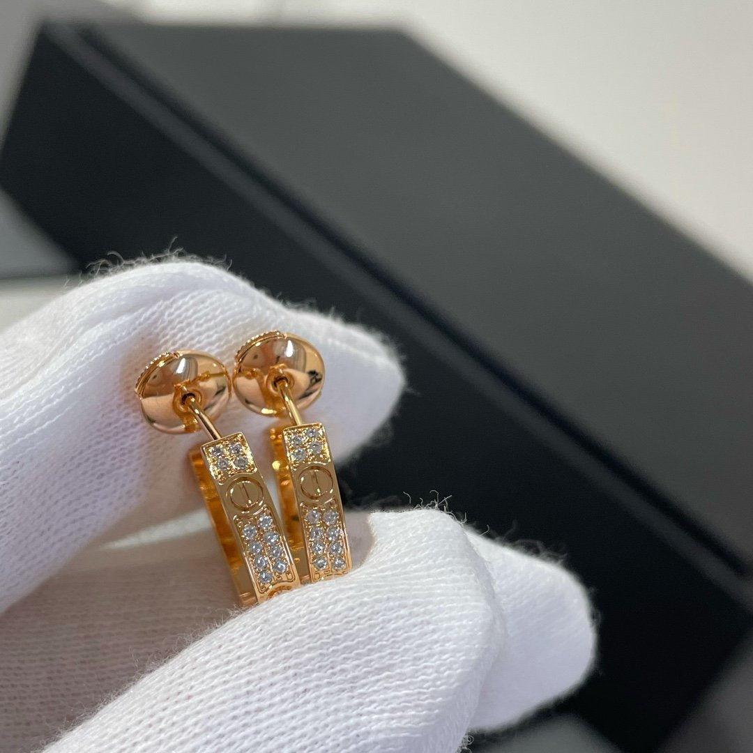 [Perla Lux]LOVE DIAMOND PINK GOLD HOOP EARRINGS