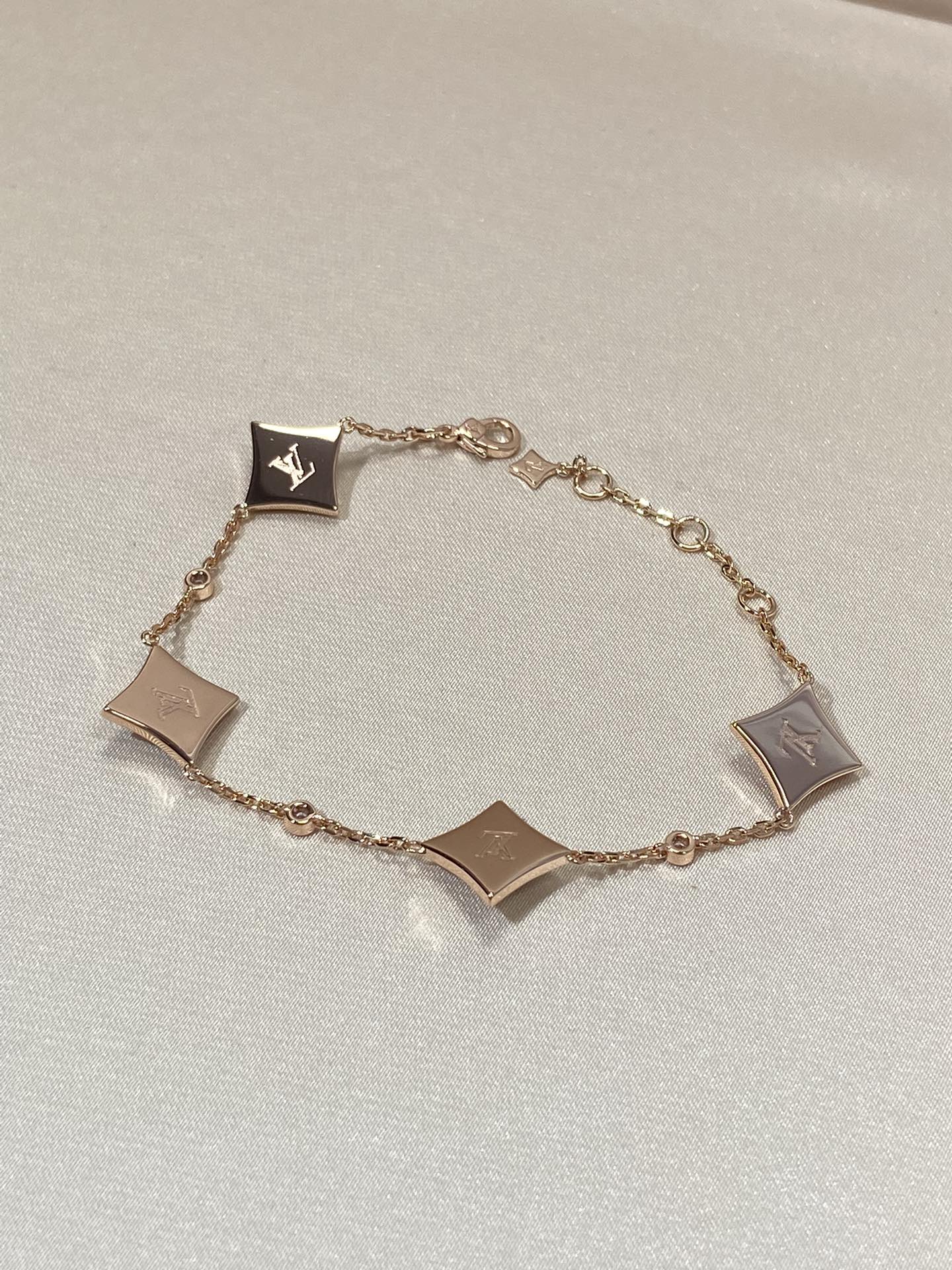 [Perla Lux]STAR 4 MOTIF MOP DIAMOND PINK GOLD BRACELET