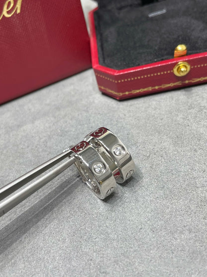[Perla Lux]LOVE 5.5MM 1 DIAMOND EARRINGS
