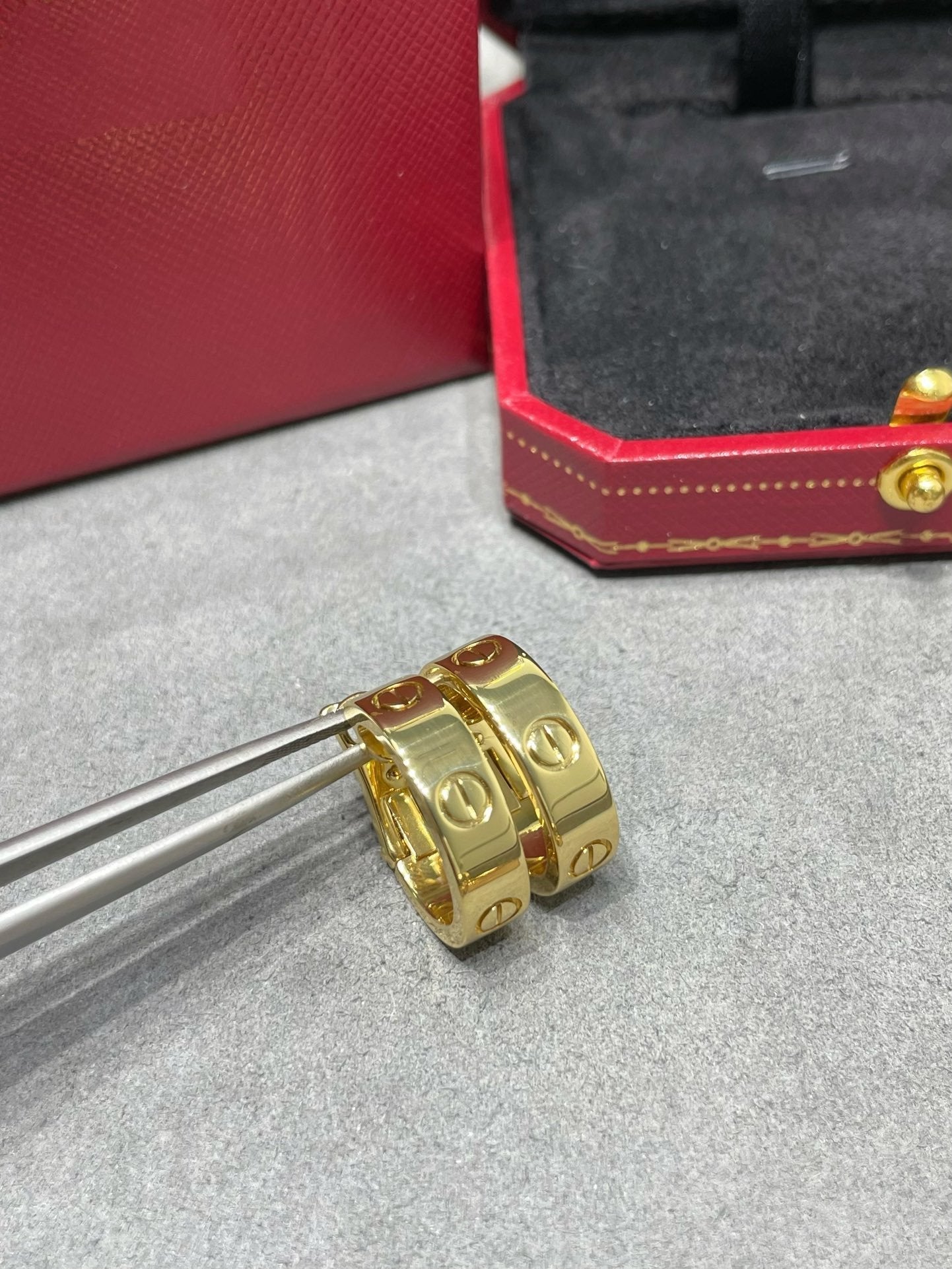 [Perla Lux]LOVE 5.5MM EARRINGS