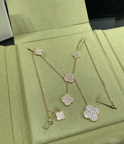 [Perla Lux]CLOVER 6 MOTIF DIAMOND PAVED NECKLACE