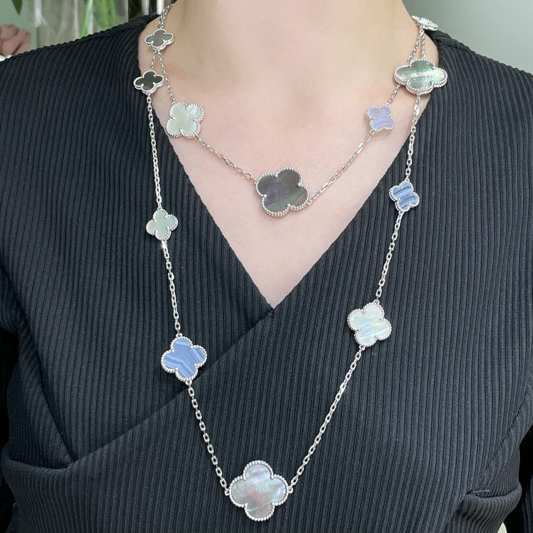 [Perla Lux]CLOVER 16 MOTIF CHALCEDONY MOP SILVER NECKLACE