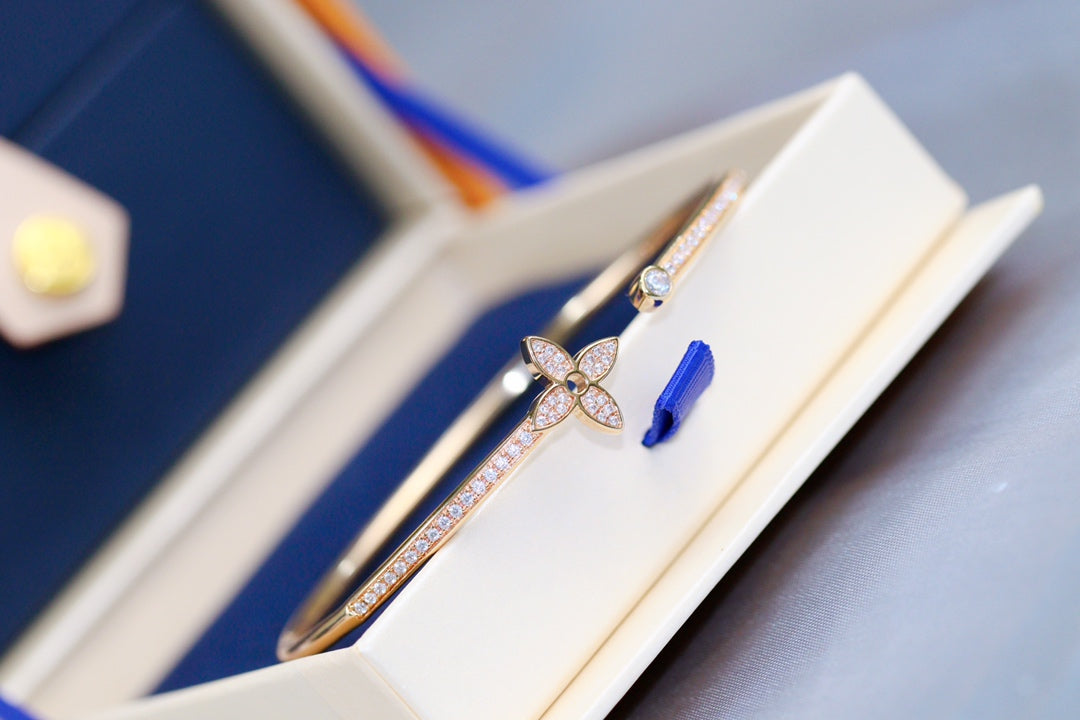 [Perla Lux]IDYLLE PINK GOLD OPEN BRACELET DIAMOND PAVED
