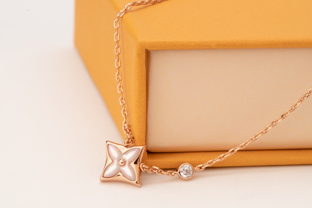 [Perla Lux]STAR PINK MOP 1 DIAMOND PINK GOLD NECKLACE
