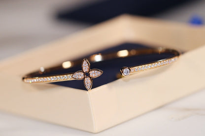 [Perla Lux]IDYLLE GOLD OPEN BRACELET DIAMOND PAVED