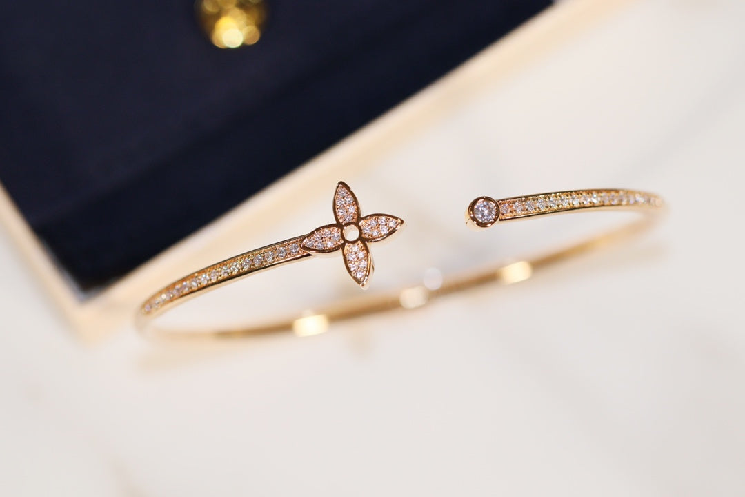 [Perla Lux]IDYLLE GOLD OPEN BRACELET DIAMOND PAVED