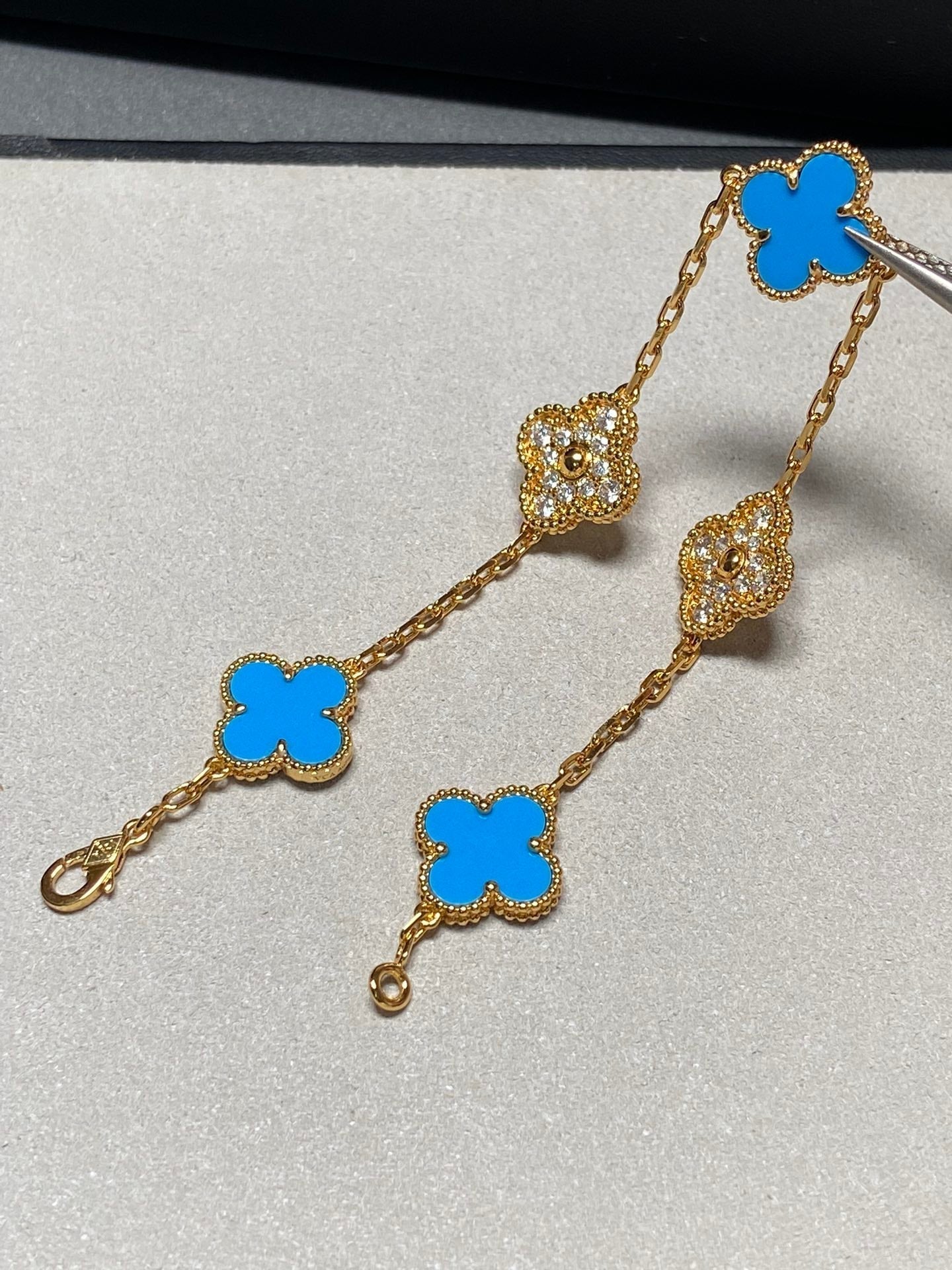 [Perla Lux]CLOVER 5 MOTIF BLUE CHALCEDONY DIAMOND GOLD BRACELET