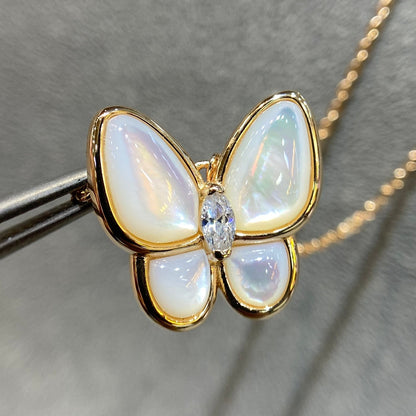 [Perla Lux]BUTTERFLY MOP DIAMOND NECKLACE