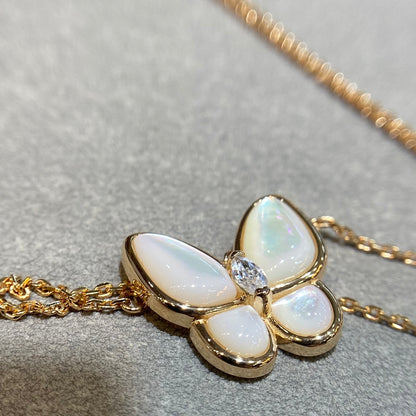 [Perla Lux]BUTTERFLY MOP DIAMOND NECKLACE