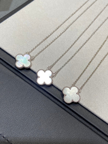 [Perla Lux]CLOVER MEDIUM SILVER WHITE MOP NECKLACE