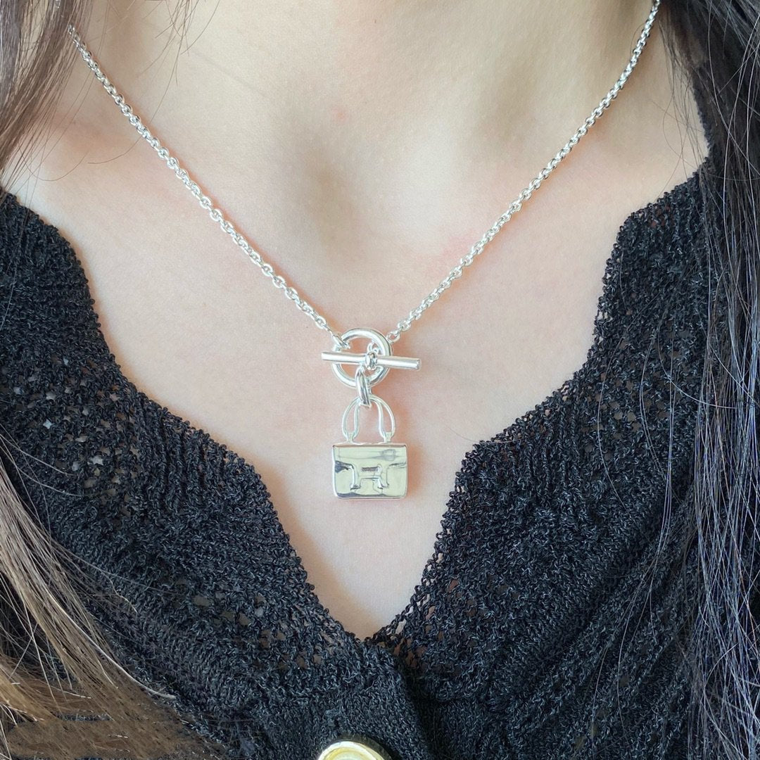 [Perla Lux]CONSTANCE PEDANT SILVER NECKLACE
