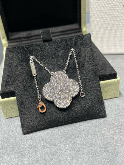 [Perla Lux]CLOVER 25MM LARGE PENDANT DIAMOND PAVED SILVER NECKLACE