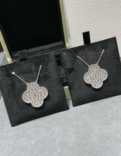 [Perla Lux]CLOVER 25MM LARGE PENDANT DIAMOND PAVED SILVER NECKLACE