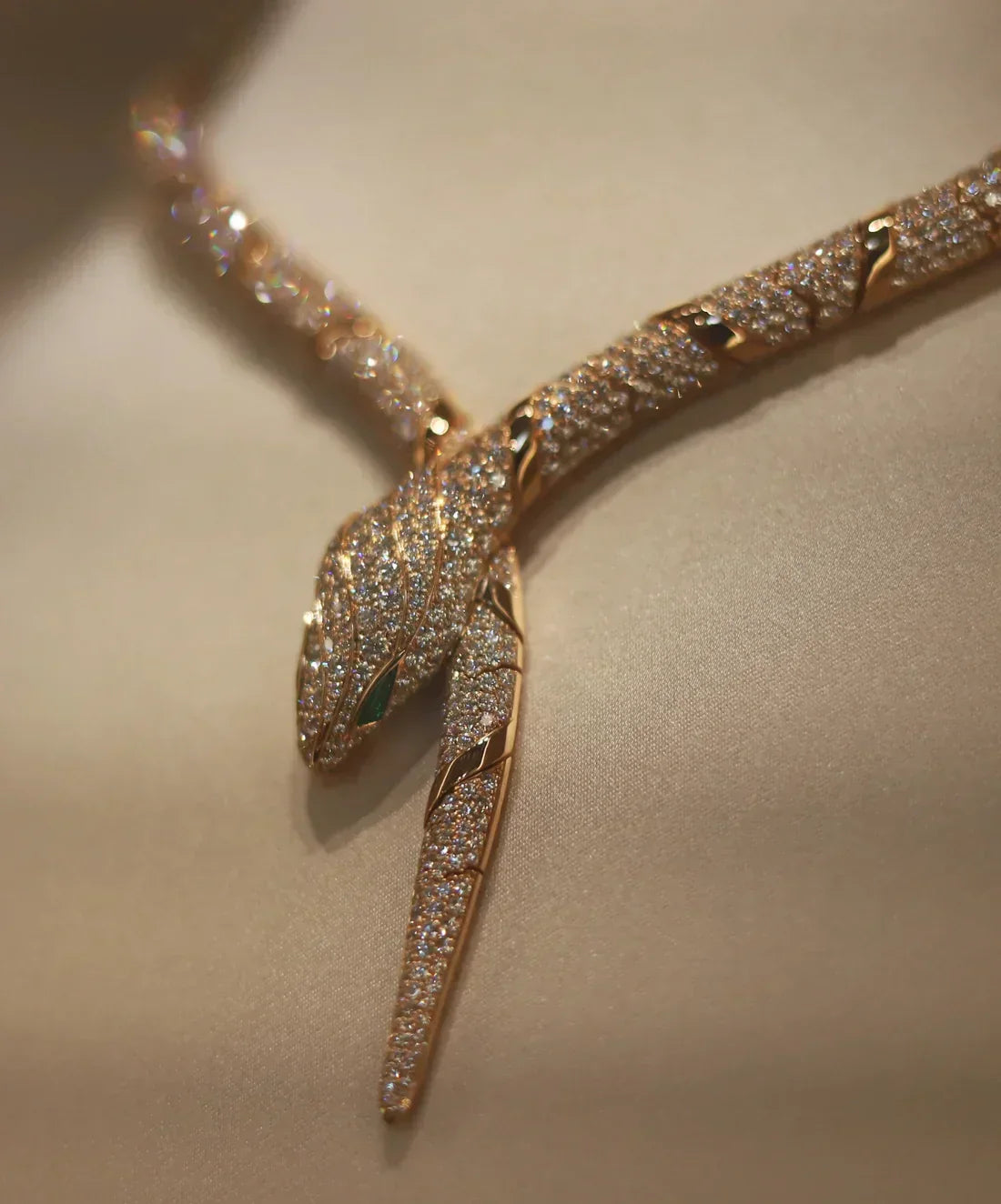 [Perla Lux]HAUTE COUTURE GOLD SERPENTI NECKLACE