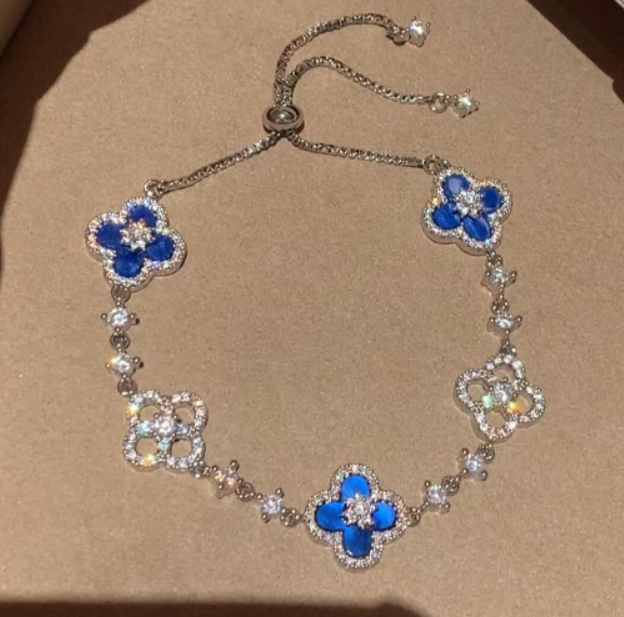 [Perla Lux]CLOVER 5 MOTIF PINK BLUE RED WHITE BRACELET