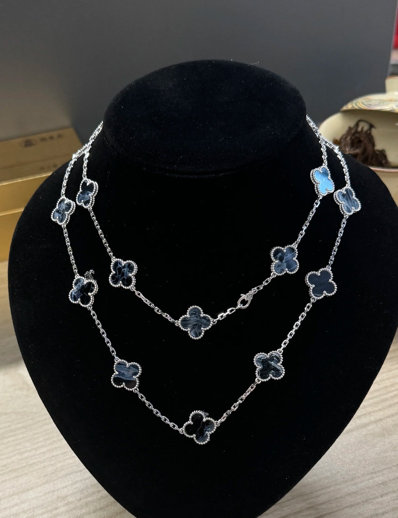 [Perla Lux]CLOVER 20 MOTIFS BIDE STONE NECKLACE