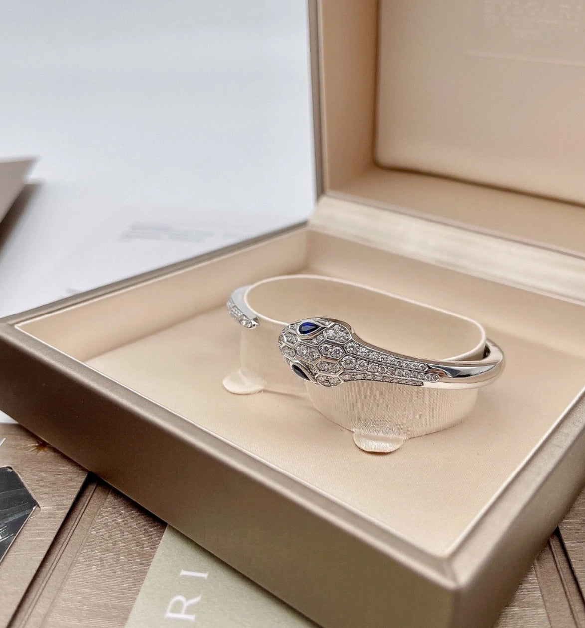 [Perla Lux]HAUTE COUTURE SILVER SERPENTI BRACELET