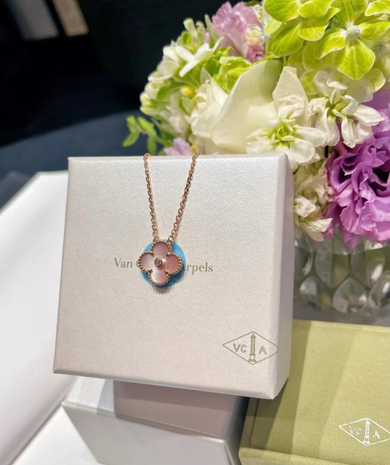 [Perla Lux]2025 CHRISTMAS CLOVER 15MM DIAMOND RHODONITE NECKLACE