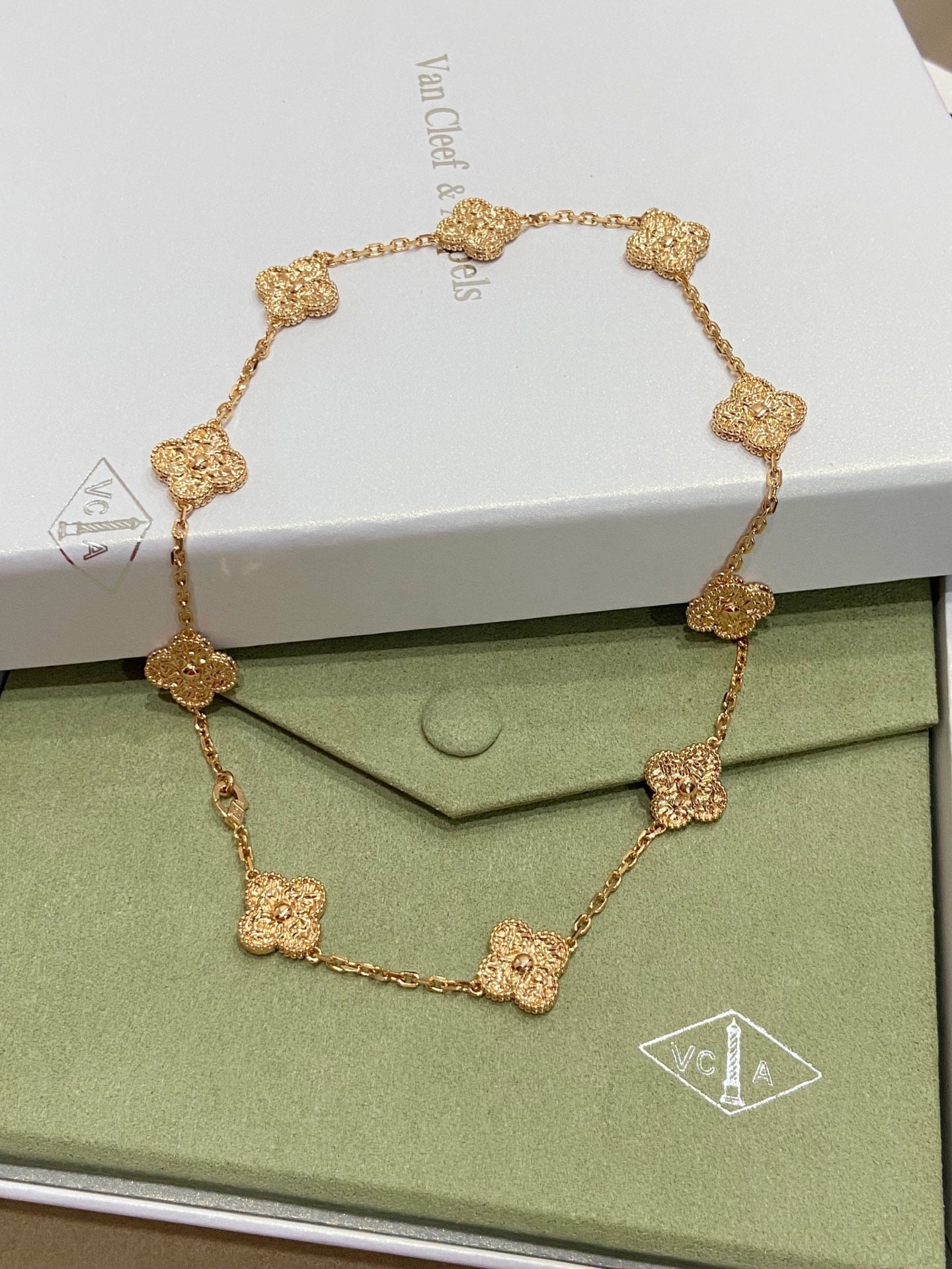 [Perla Lux]CLOVERS THE 10-MOTIFS NECKLACE