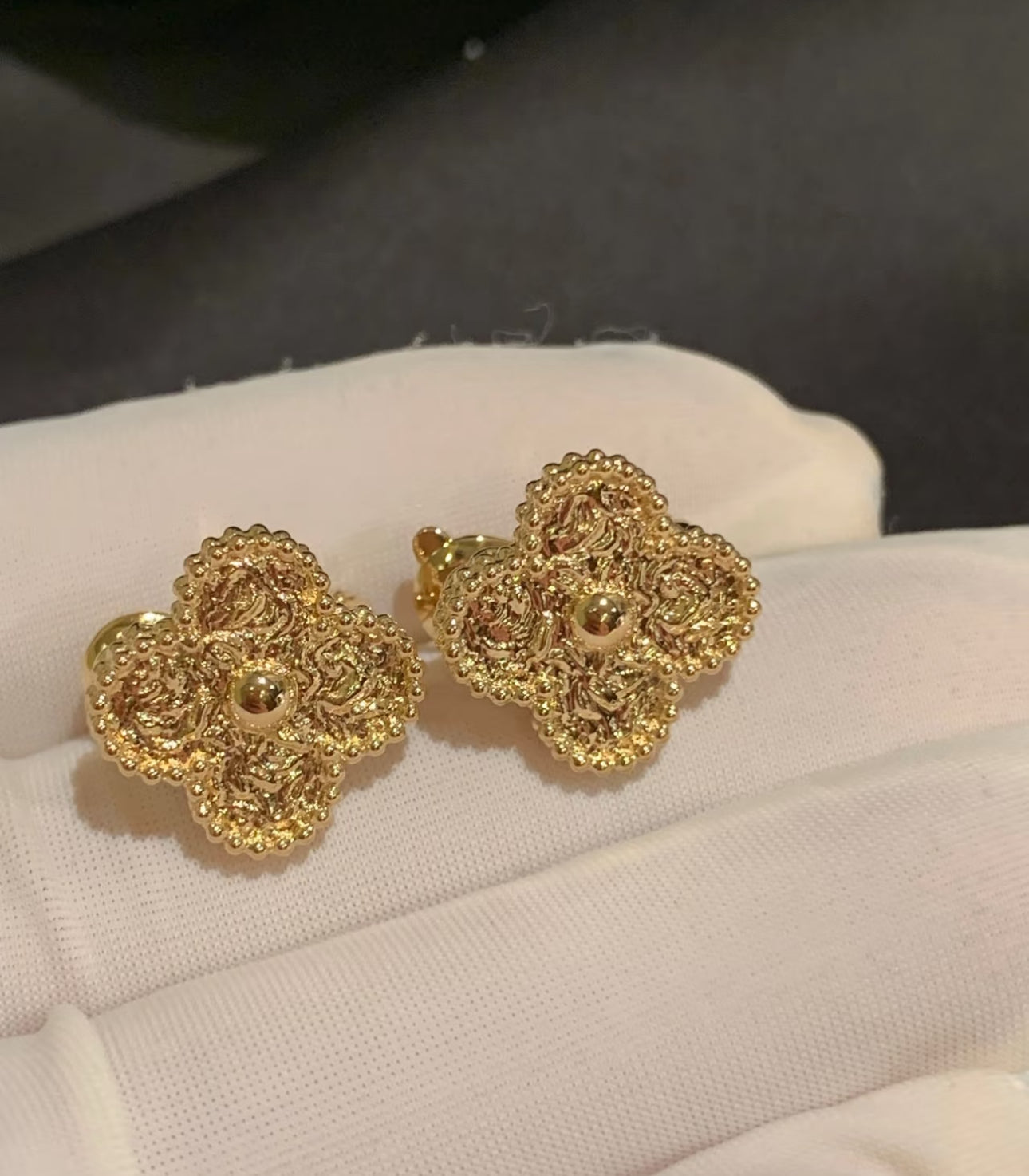 [Perla Lux]CLOVER MEDIUM 1 MOTIFS LAVA EARRINGS