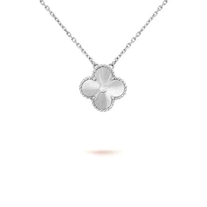[Perla Lux]CLOVER  15MM DIAMOND LASER NECKLACE SILVER