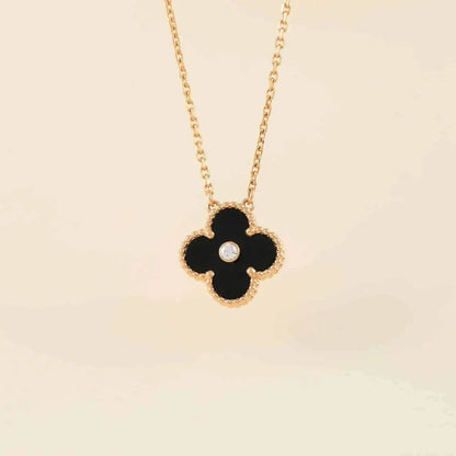 [Perla Lux]CLOVER 15MM DIAMOND ONYX NECKLACE