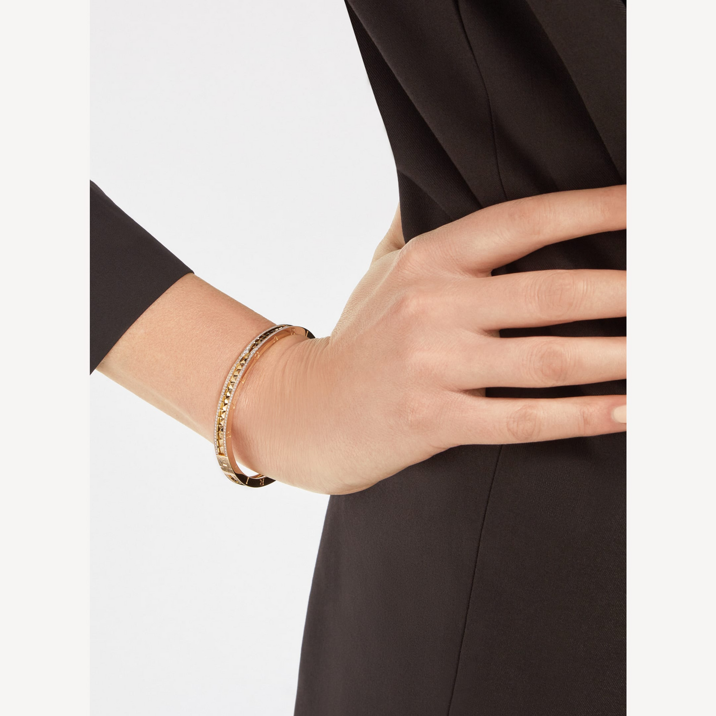 [Perla Lux]ZERO 1 SPIRAL AND PAVED DIAMOND GOLD BRACELET