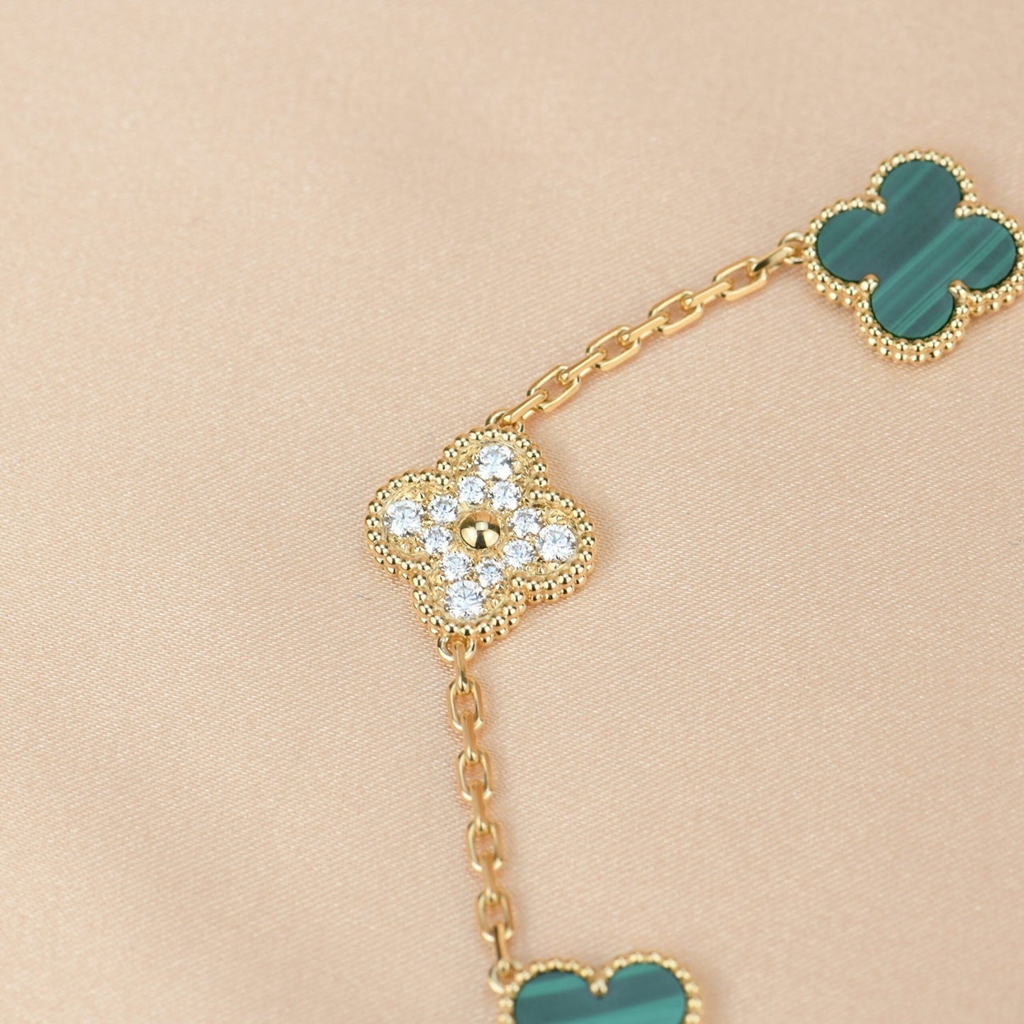 [Perla Lux]CLOVER  5 MOTIF MALACHITE DIAMOND BRACELET