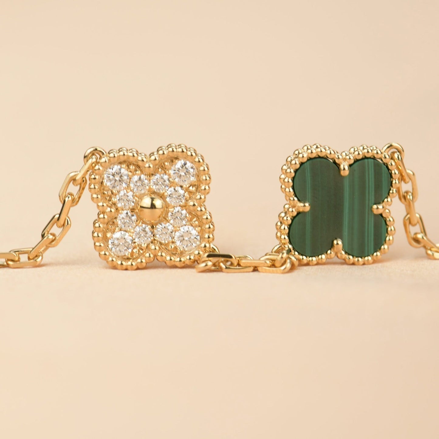 [Perla Lux]CLOVER  5 MOTIF MALACHITE DIAMOND BRACELET