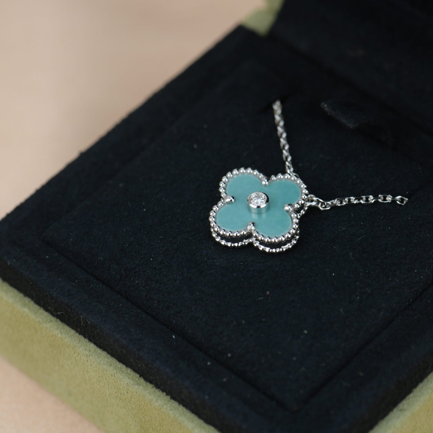 [Perla Lux]CLOVER 15MM DIAMOND SVRES PORCELAIN  NECKLACE SILVER