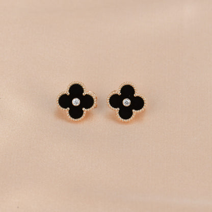 [Perla Lux]CLOVER MEDIUM 1 MOTIFS ONYX DIAMOND EARRINGS