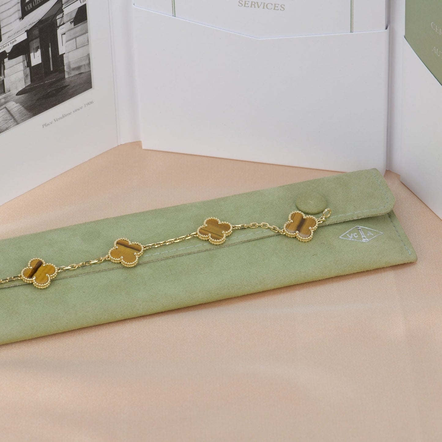 [Perla Lux]CLOVER  5 MOTIFS TIGER EYE BRACELET