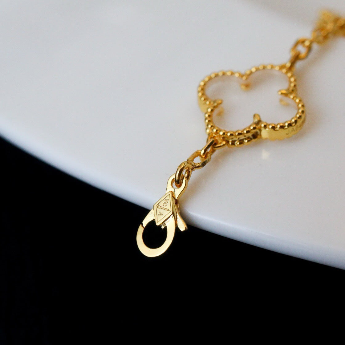 [Perla Lux]CLOVER 5 MOTIF ROCK CRYSTAL PINK GOLD BRACELET