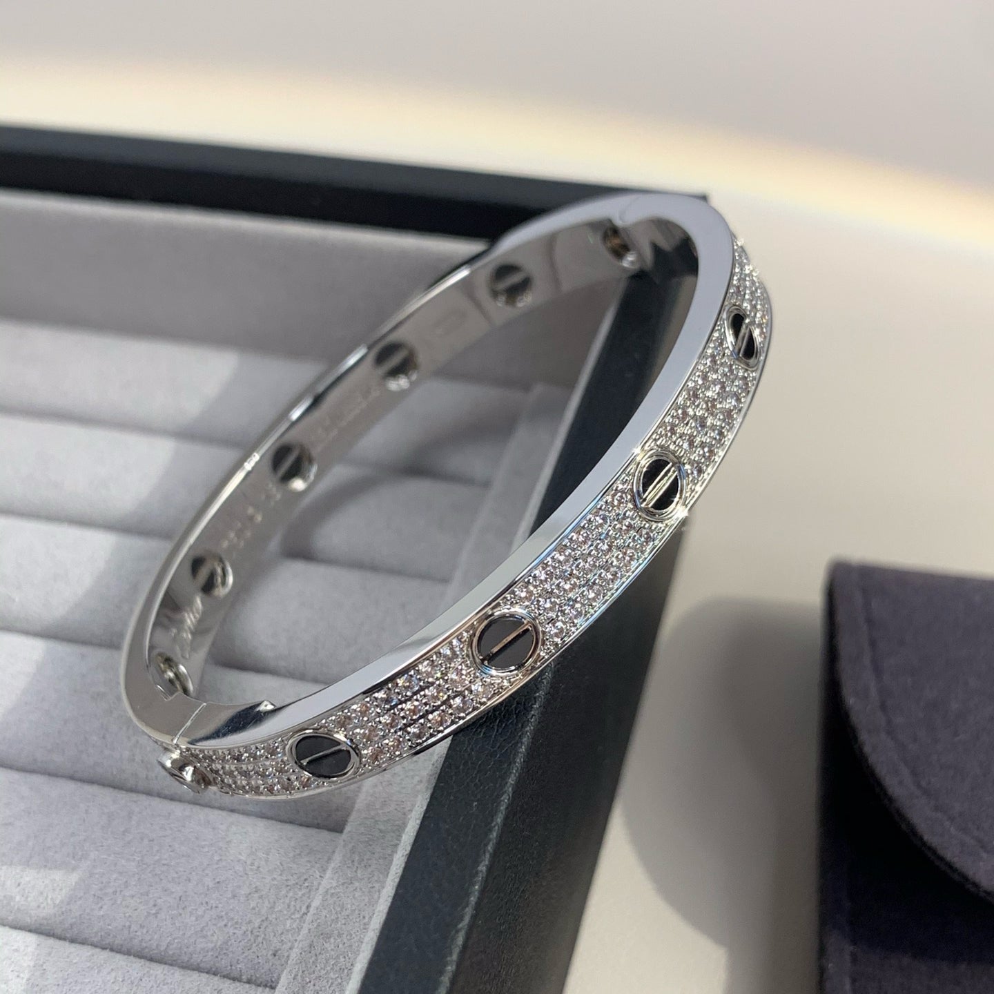 [Perla Lux]LOVE BRACELET 6.1MM DIAMOND-PAVED CERAMIC