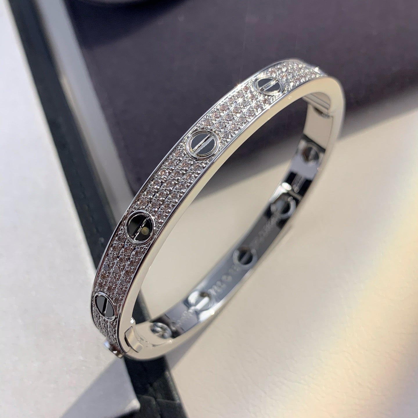 [Perla Lux]LOVE BRACELET 6.1MM DIAMOND-PAVED CERAMIC
