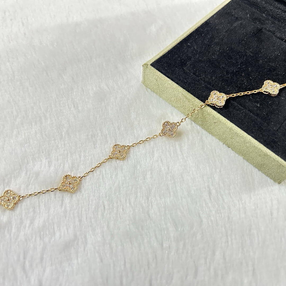 [Perla Lux]CLOVER 6 MOTIF DIAMOND BRACELET