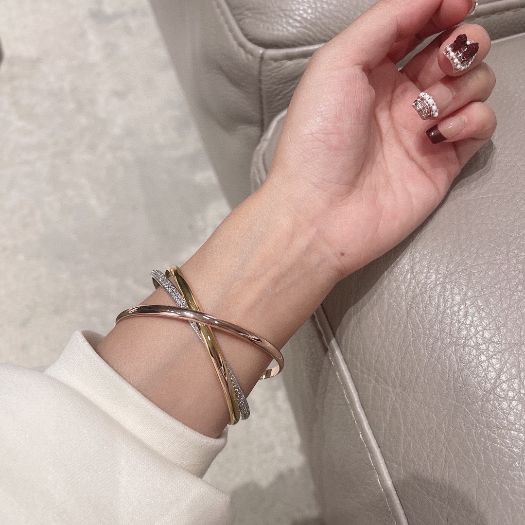 [Perla Lux]TRINITY TRICOLORED GOLD THREE-RING BRACELET