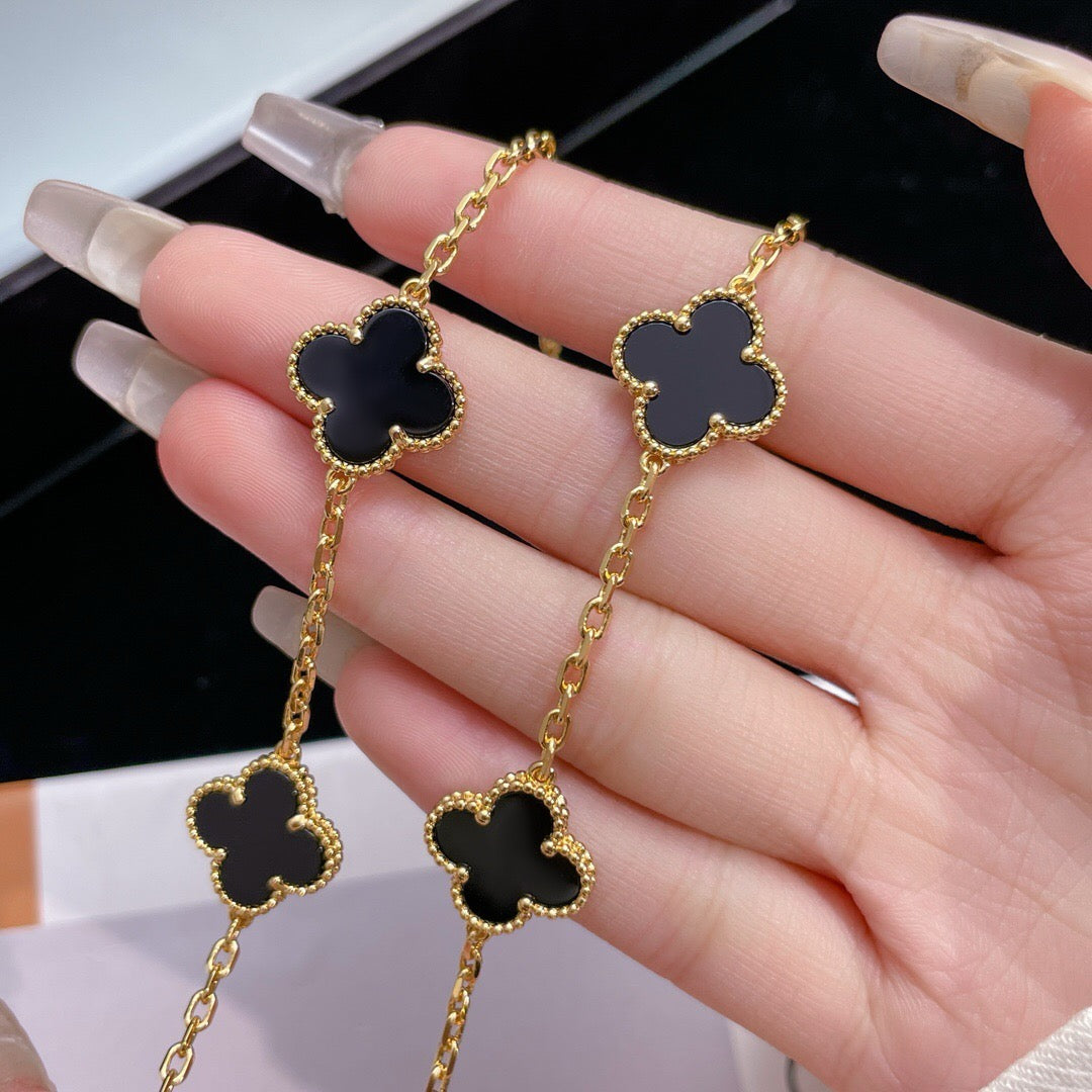 [Perla Lux]CLOVERS THE 10-MOTIFS ONYX NECKLACE