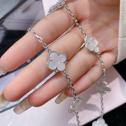 [Perla Lux]CLOVERS THE 10-MOTIFS WHITE MOTHER OF PEARL NECKLACE