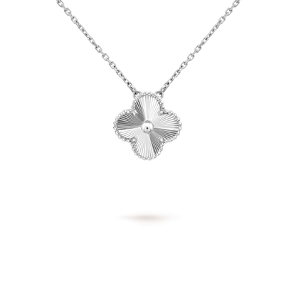 [Perla Lux]CLOVER 15MM LASER NECKLACE SILVER