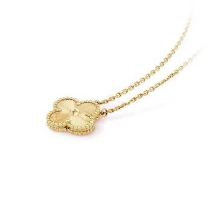 [Perla Lux]CLOVER 15MM LASER NECKLACE